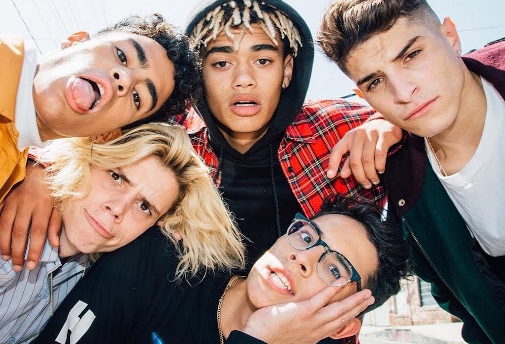 Resultado de imagem para PRETTYMUCH