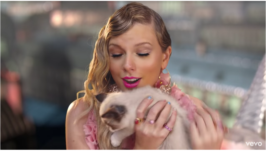 With Me Taylor Swift Is Back To Being A Good Girl