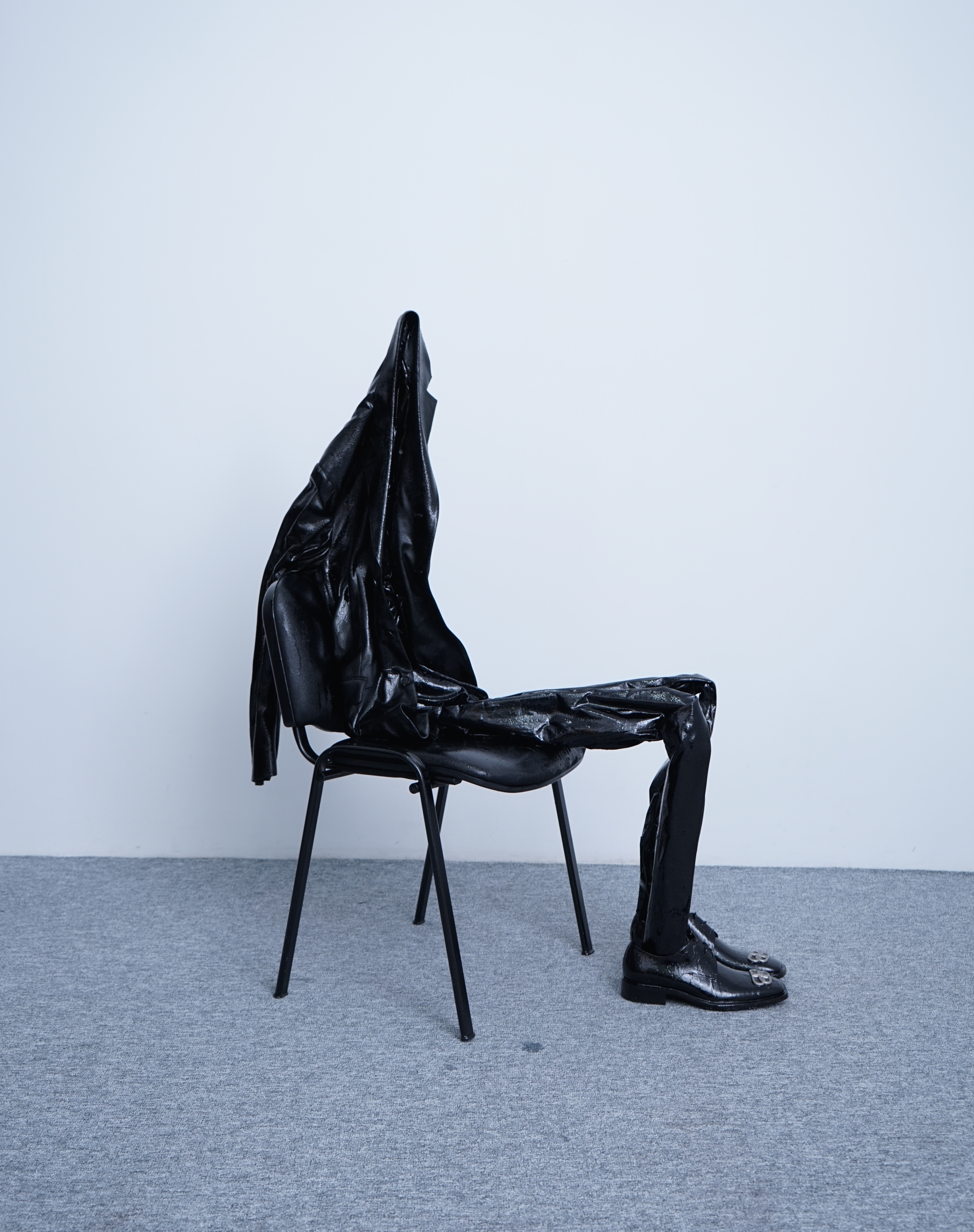 Balenciaga art shop