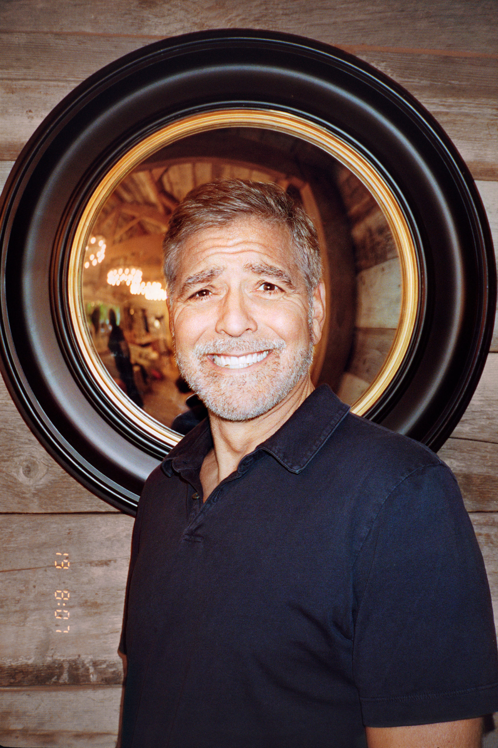 Gorgeous !! George Clooney Covers 'W' Magazine's Art Issue