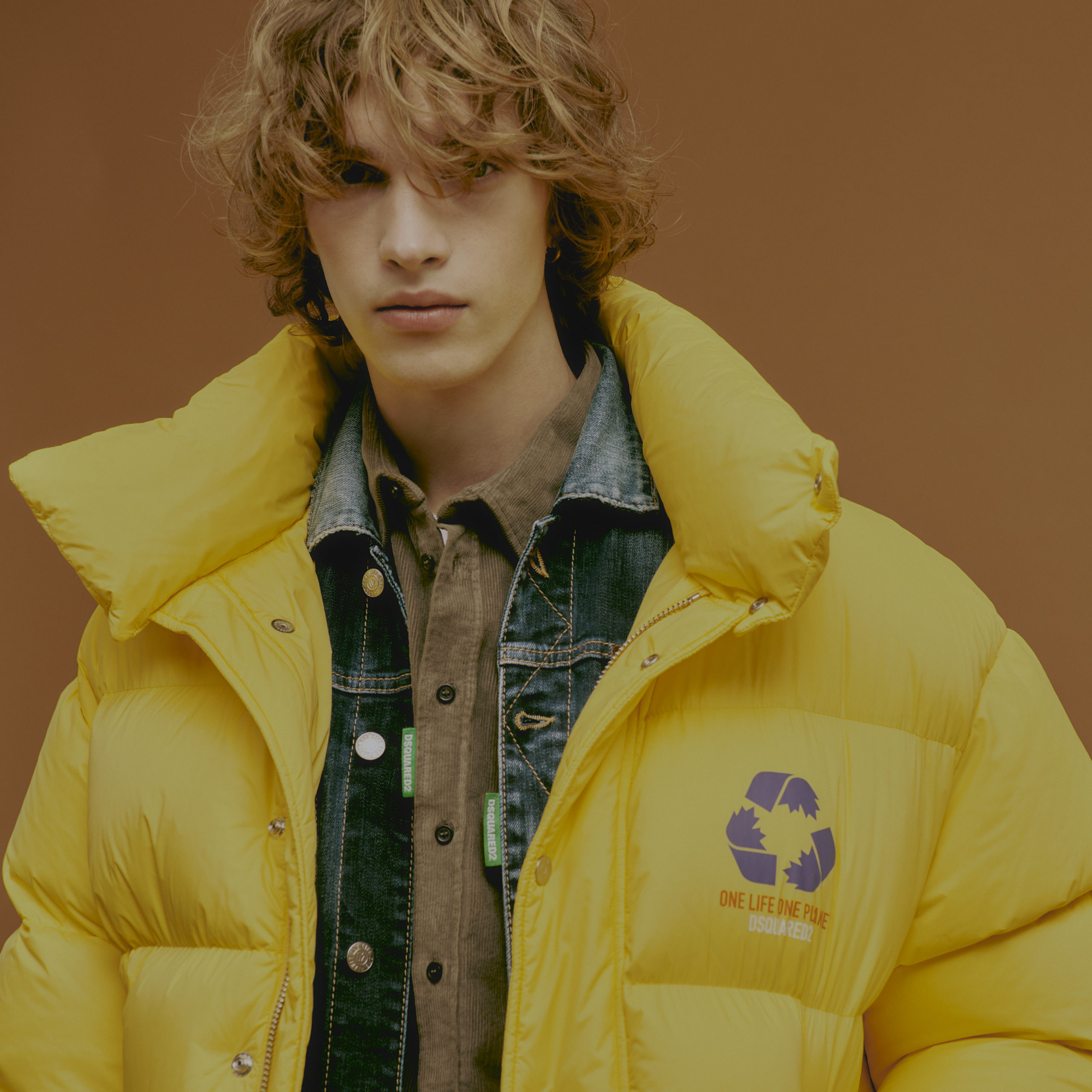 Dsquared2 clothing deals