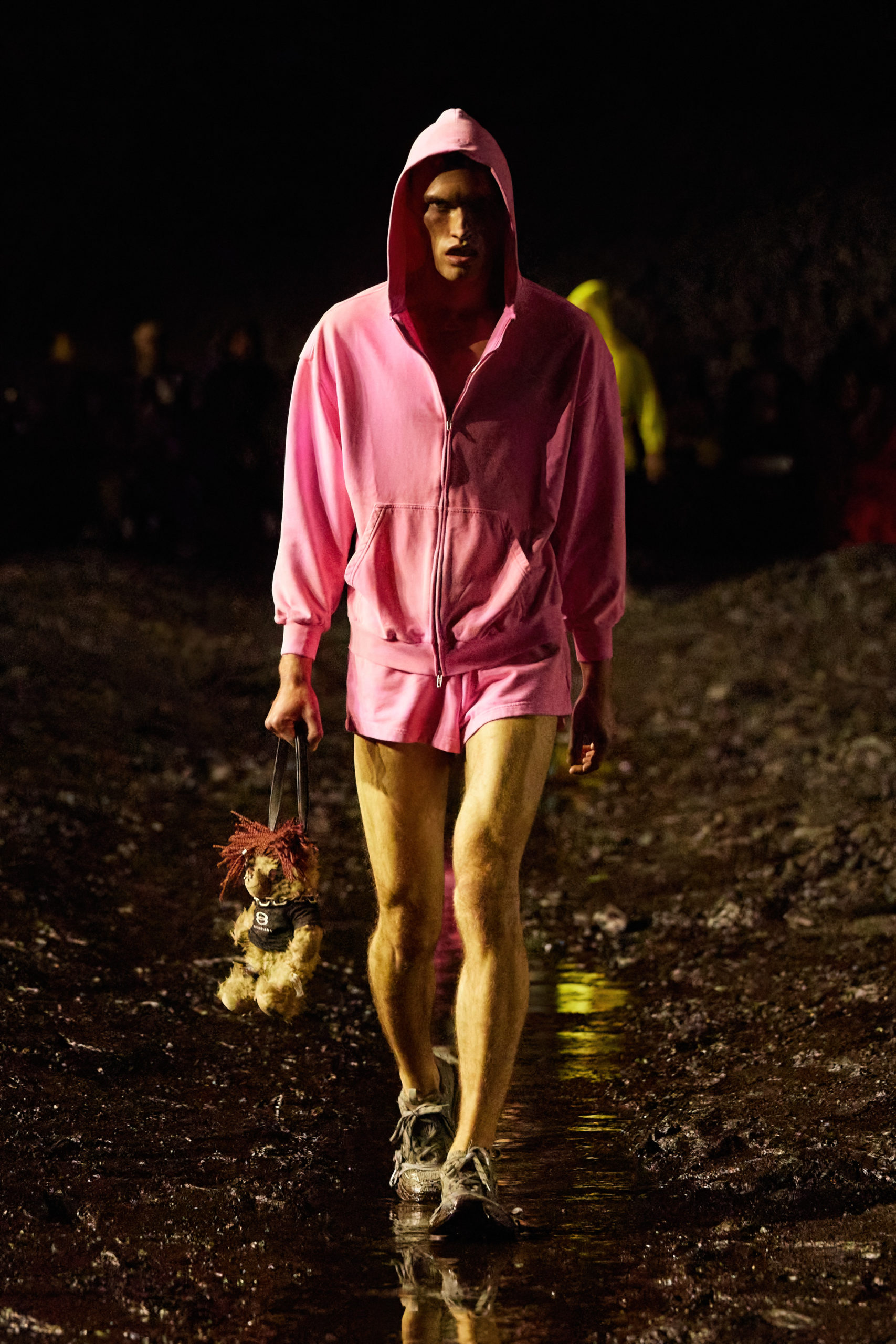 Mel Ottenberg Gets Into the Mud at the Balenciaga SS23 Show