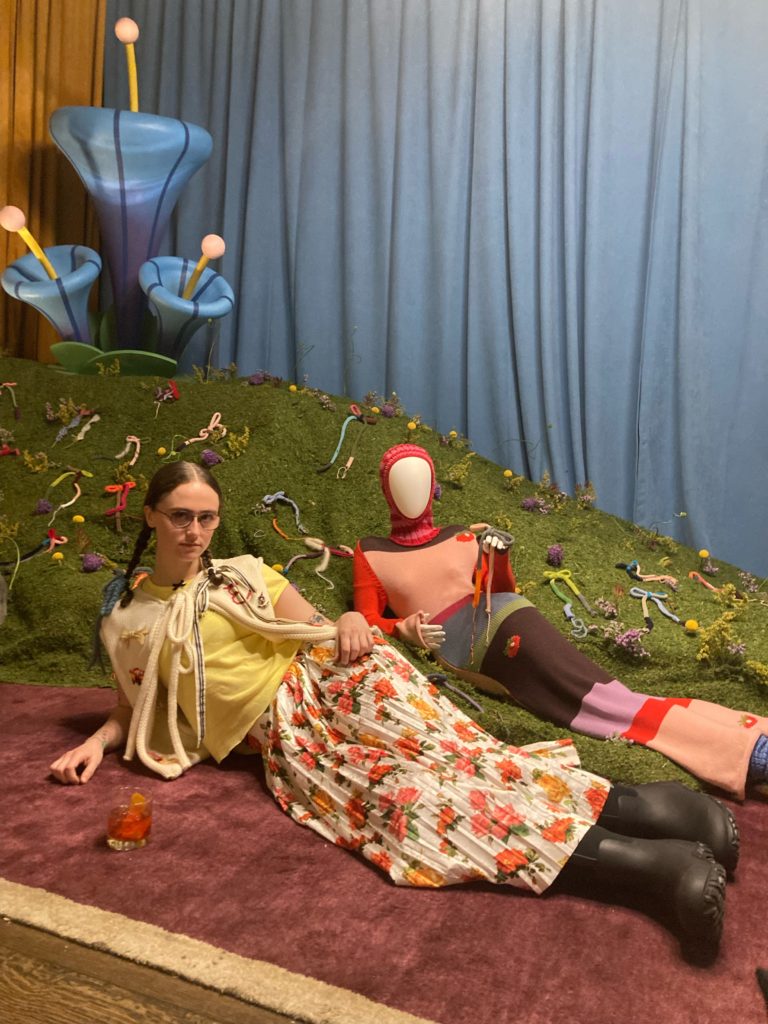 The Untold Story Of Ella Emhoff Fashion Politics And Family - 14ybeau