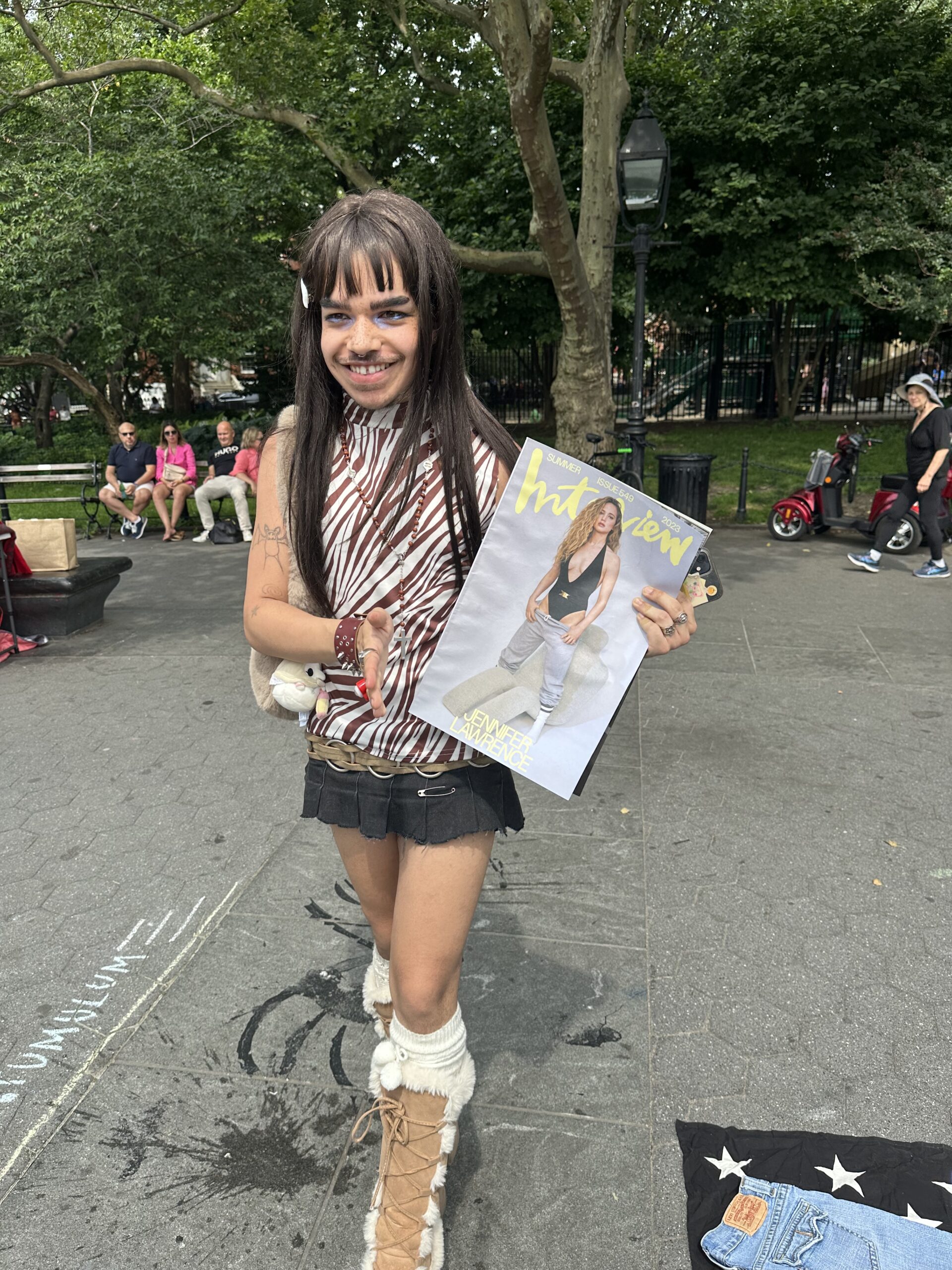 Jade holding the Jennifer Lawrence Interview cover