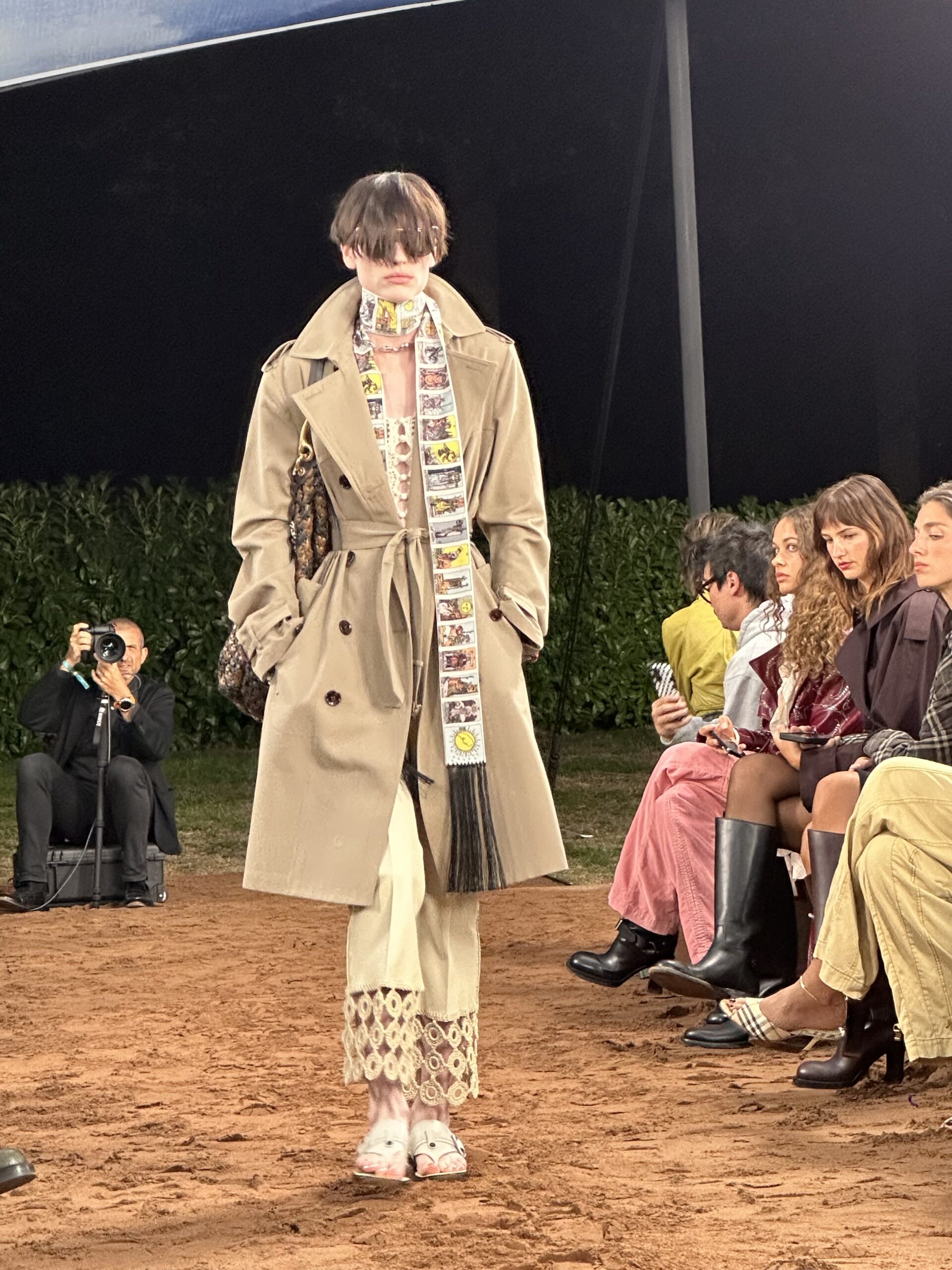 Burberry tarot scarf