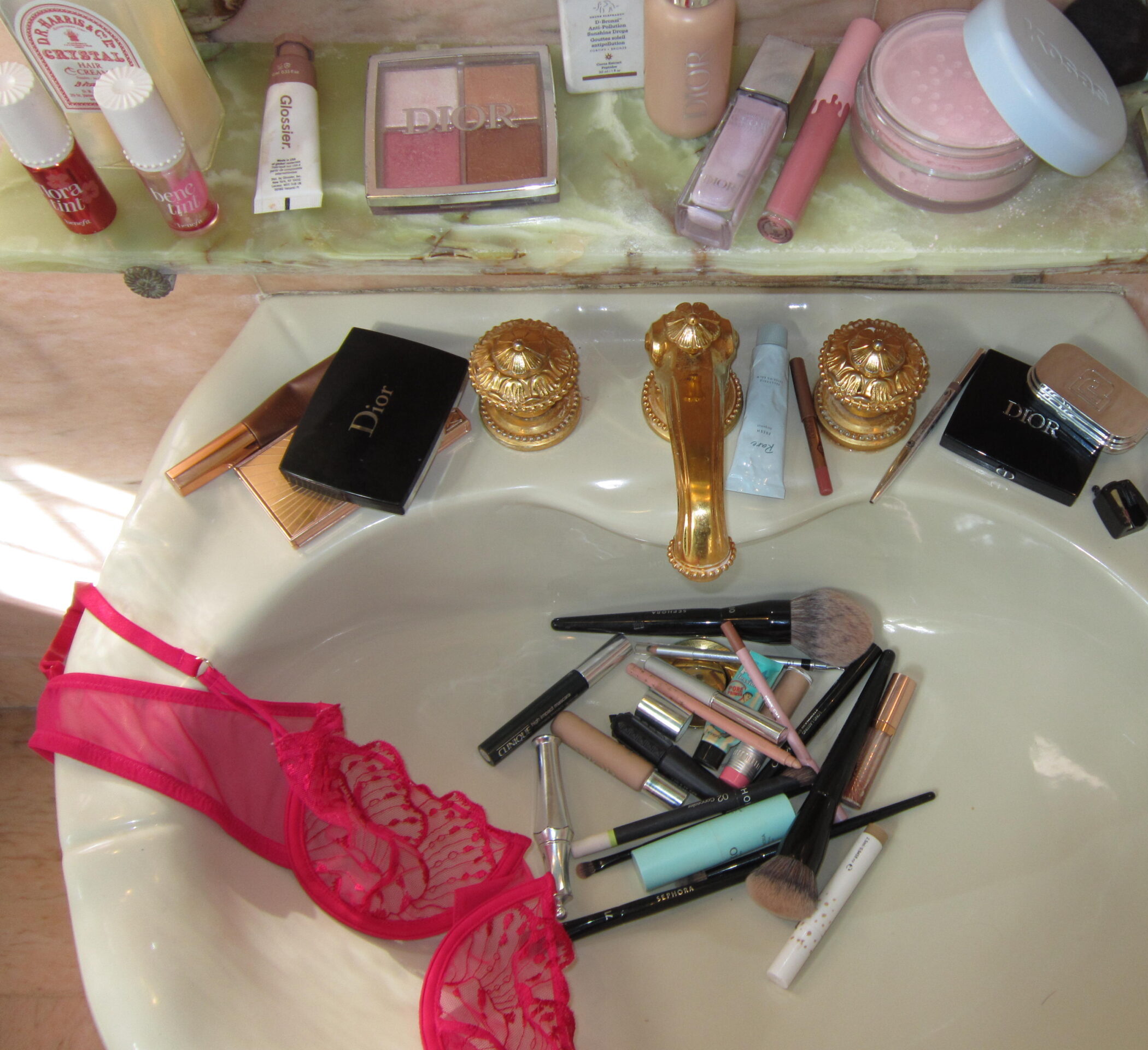 The Beauty Trends Paloma Elsesser, Chloë Sevigny and More Are Bringing Into 2026