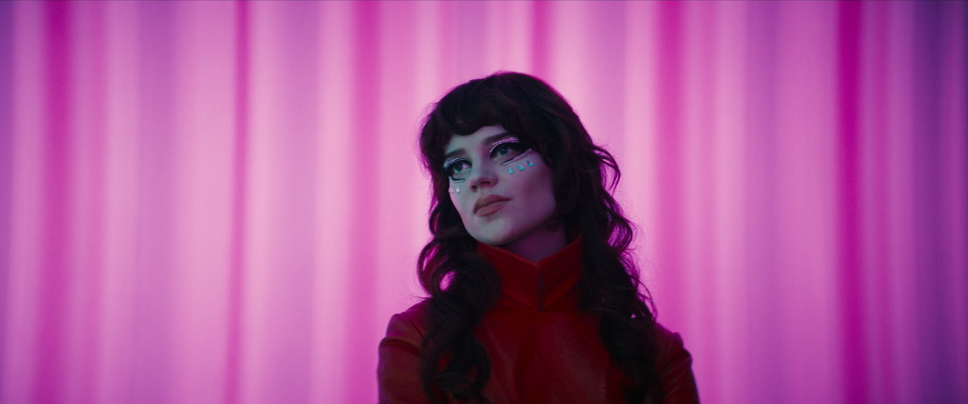 Sophie Thatcher in Her Private Hell
